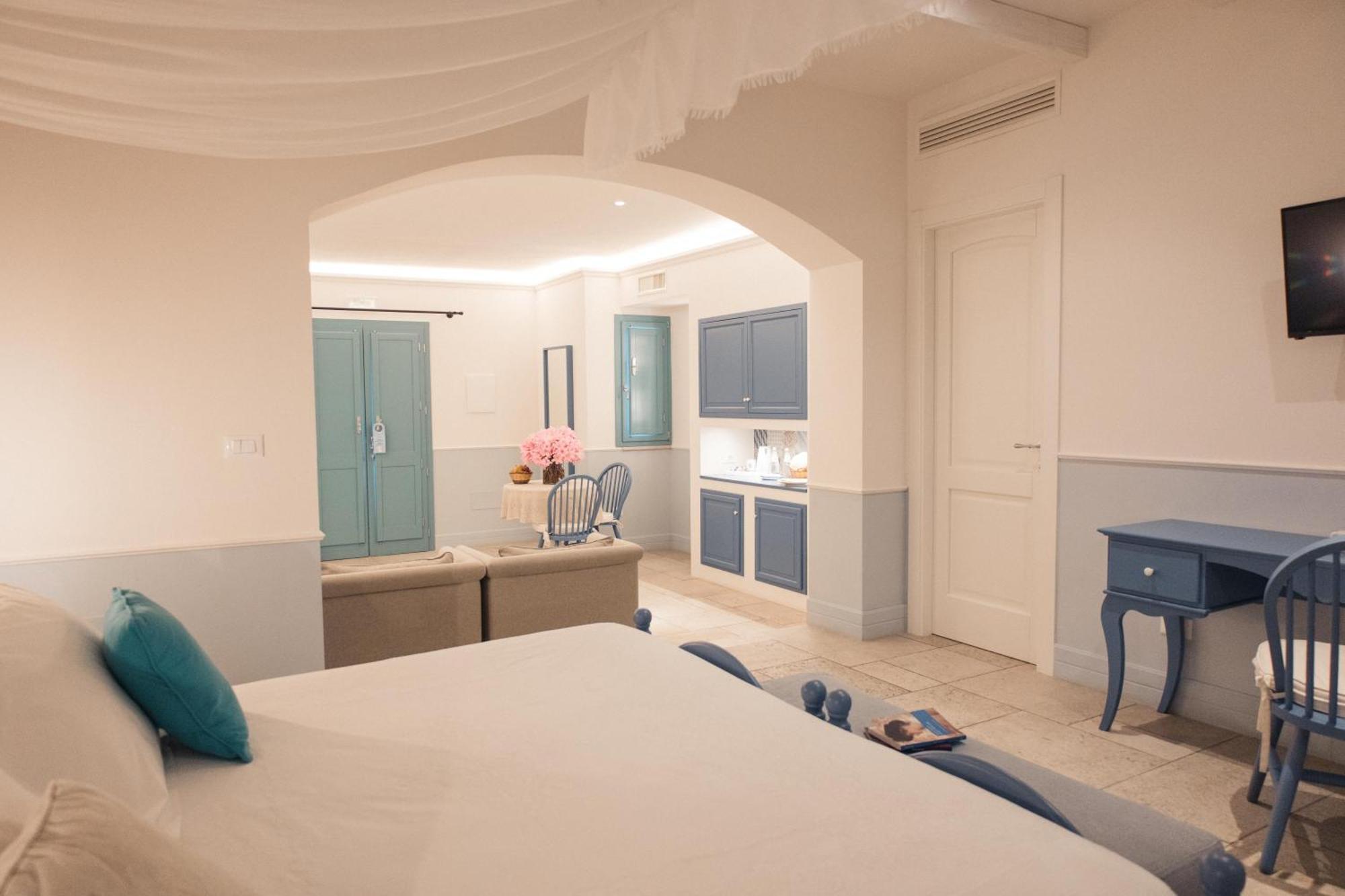 Marenea Suite Hotel - Cdshotels Marittima Bagian luar foto