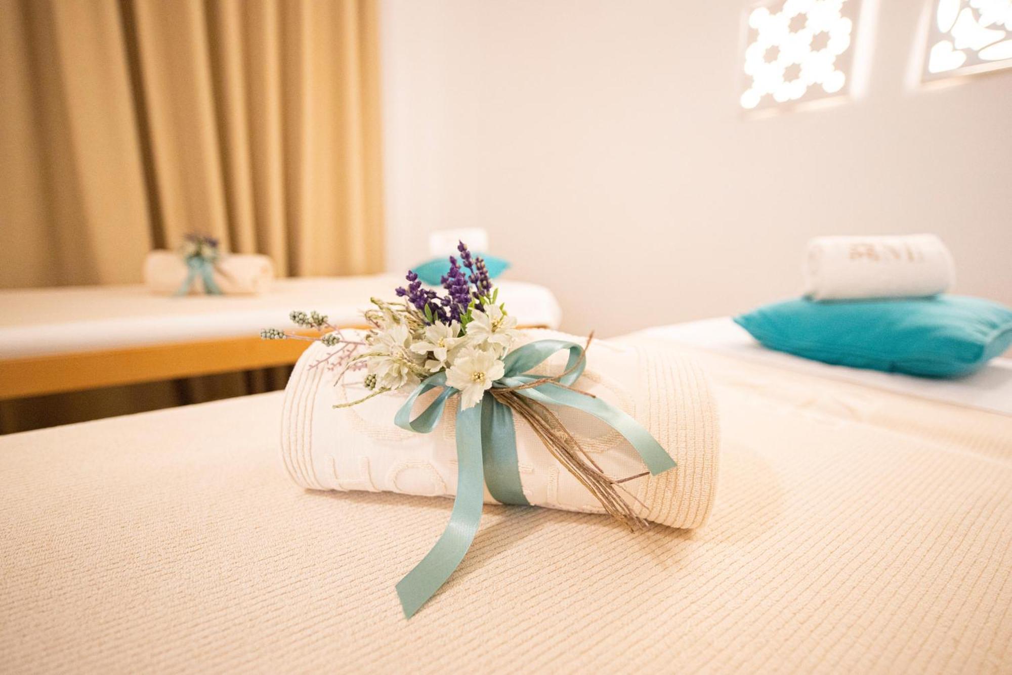 Marenea Suite Hotel - Cdshotels Marittima Bagian luar foto