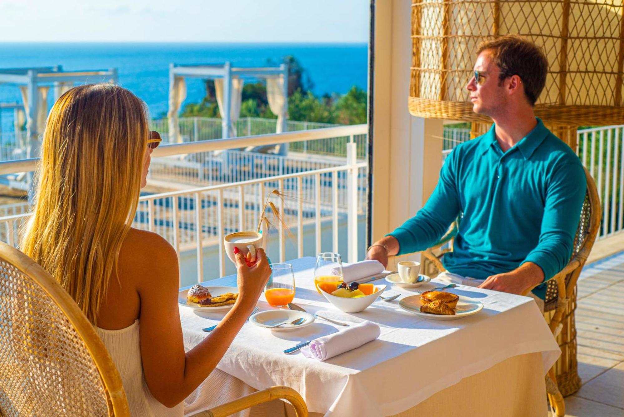 Marenea Suite Hotel - Cdshotels Marittima Bagian luar foto