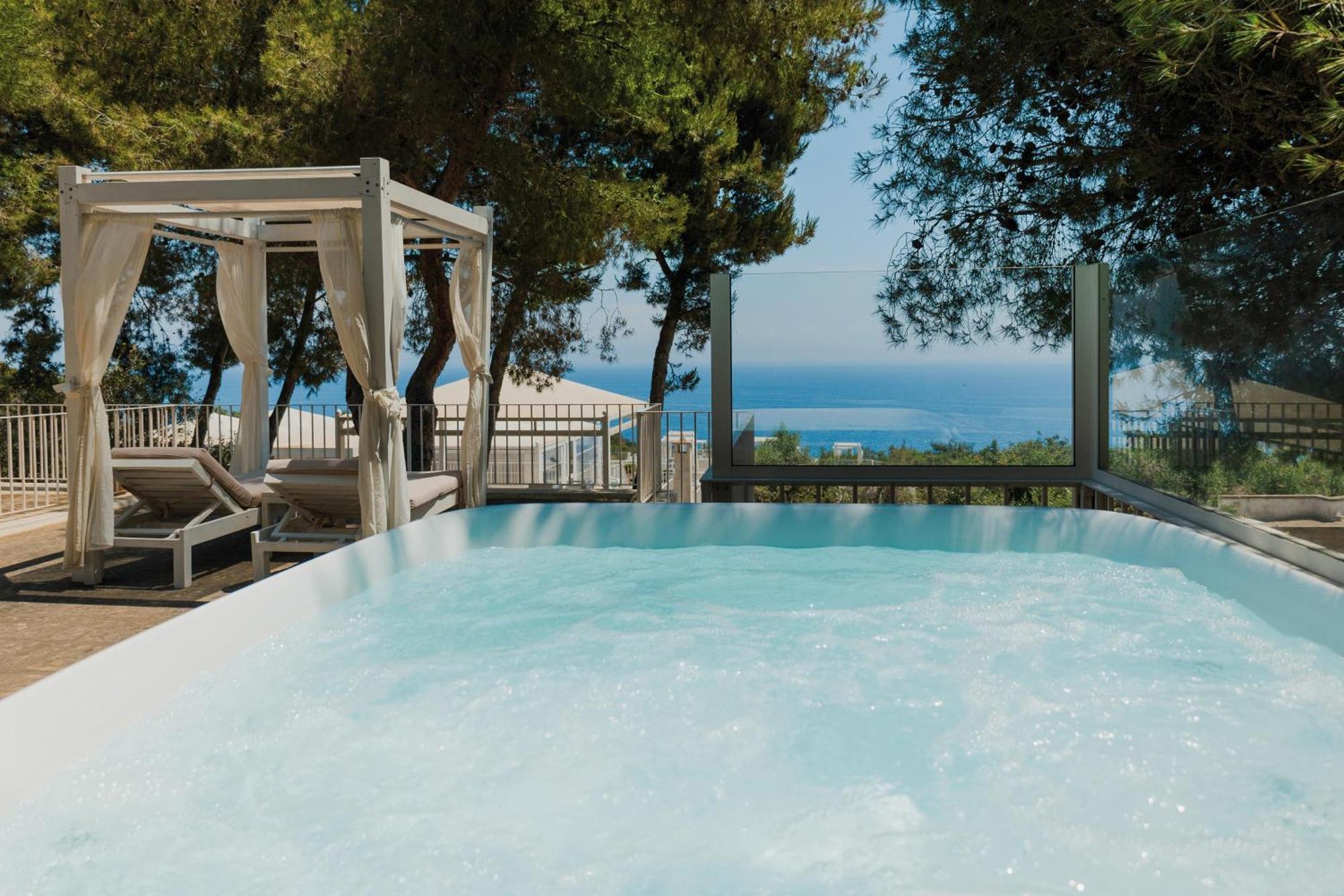 Marenea Suite Hotel - Cdshotels Marittima Bagian luar foto