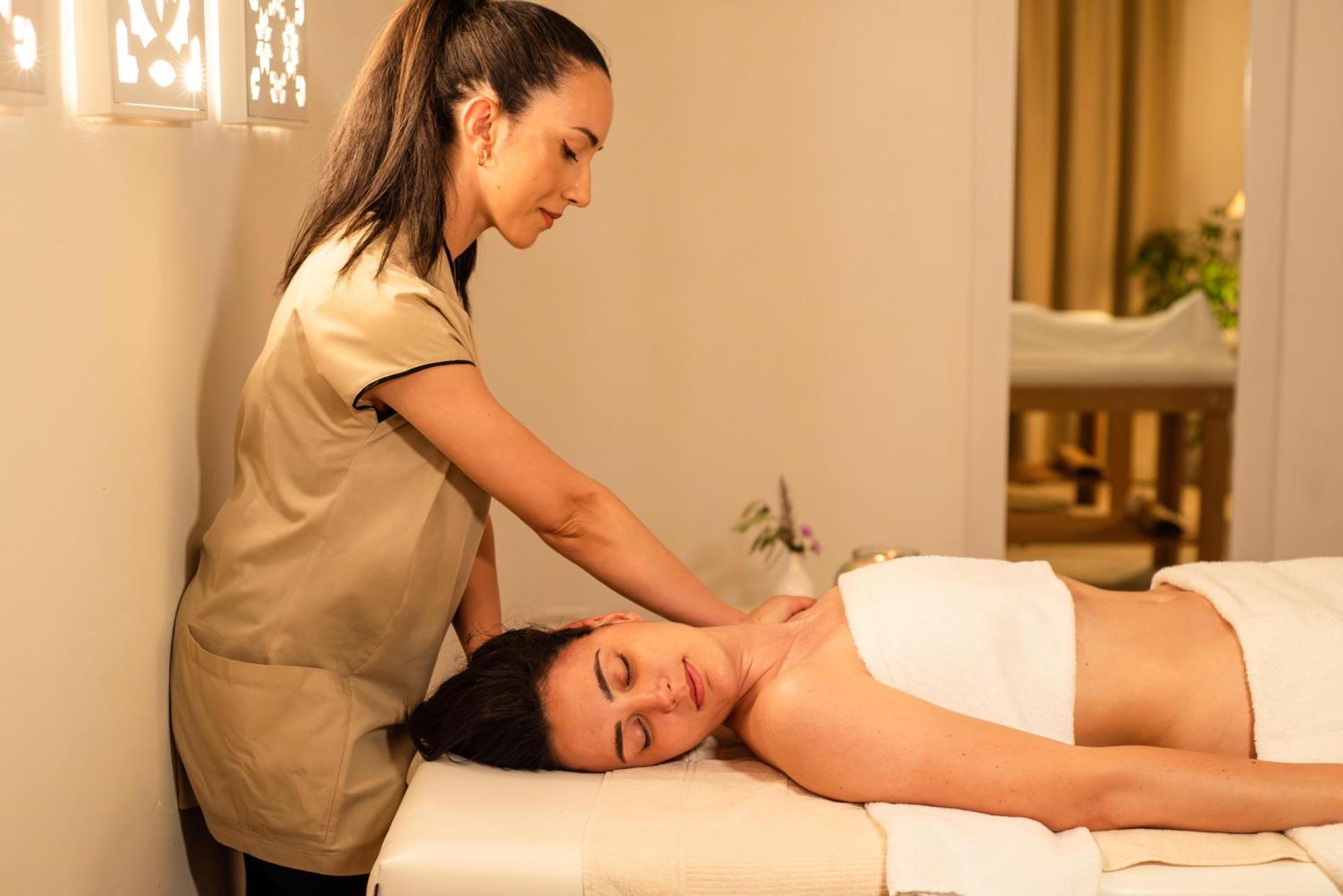 Marenea Suite Hotel - Cdshotels Marittima Bagian luar foto